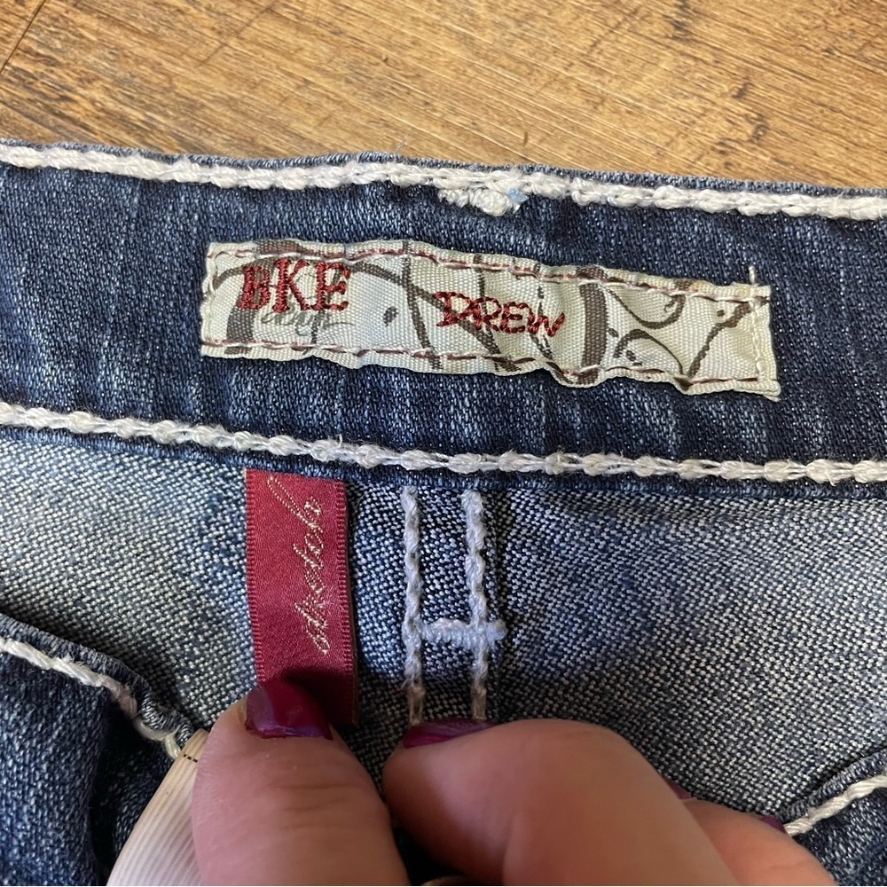BKE Buckle Drew Denim Capri Jeans Stretch Womens 29 Contrast Stitch Western - Picture 4 of 12
